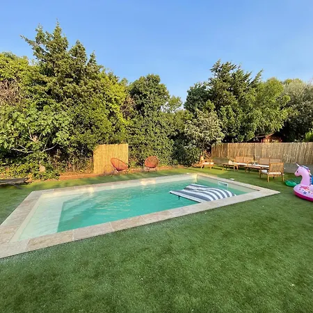 Σπίτι διακοπών Maison Calme, Piscine Et Festival A Deux Pas Villeneuve-lès-Avignon