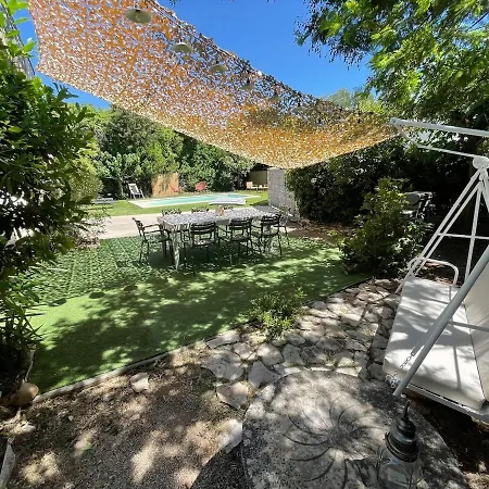 Maison Calme, Piscine Et Festival A Deux Pas 펜션