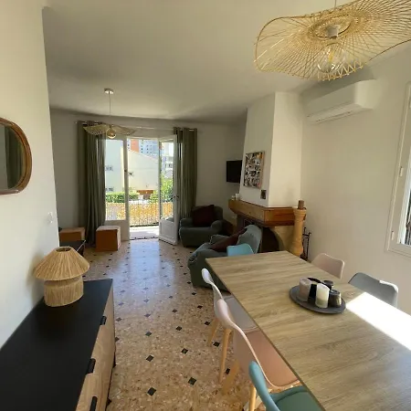 Vakantiehuis Maison Calme, Piscine Et Festival A Deux Pas