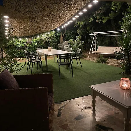 펜션 Maison Calme, Piscine Et Festival A Deux Pas Villeneuve-lès-Avignon