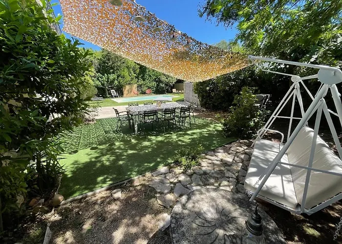 Maison Calme, Piscine Et Festival A Deux Pas Дом отдыха
