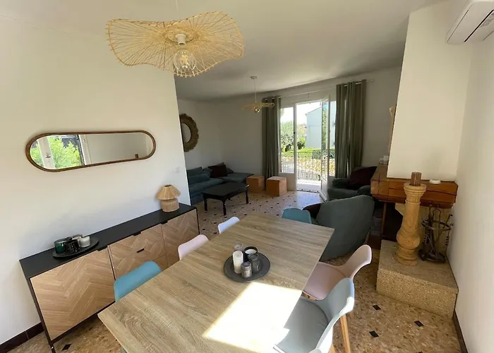 Maison Calme, Piscine Et Festival A Deux Pas